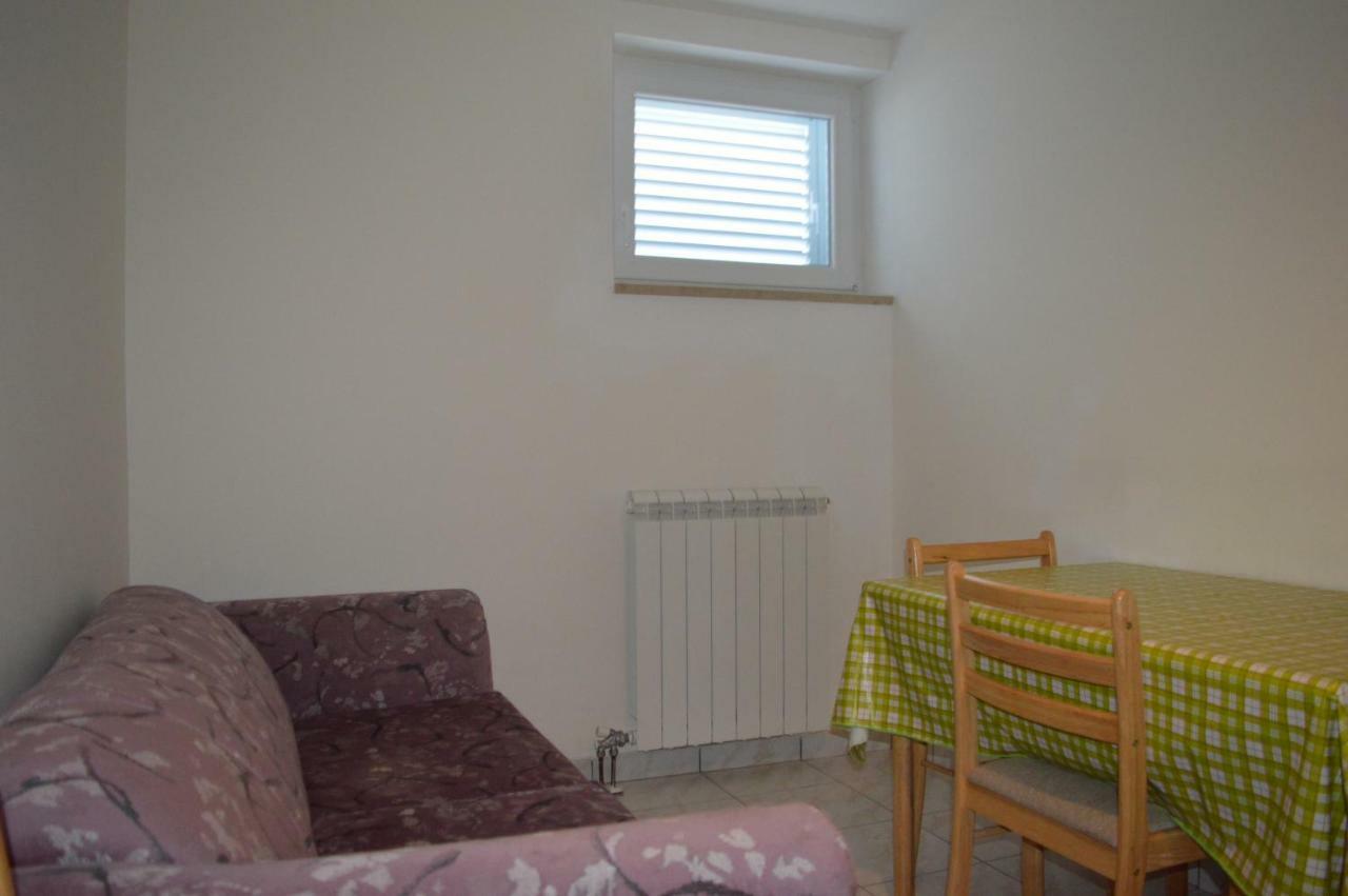 Apartments Charlie كرك المظهر الخارجي الصورة