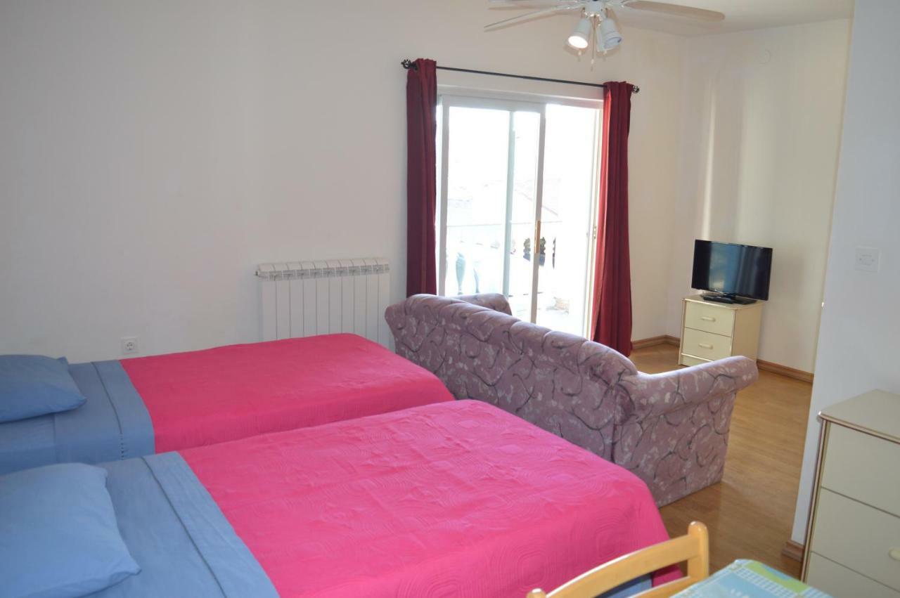 Apartments Charlie كرك المظهر الخارجي الصورة